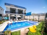 Villa Bahçe  4640